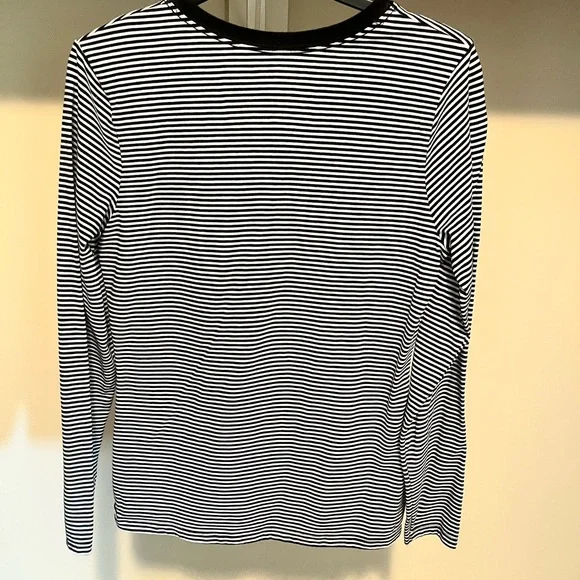 Hanes Black & White Striped Long Sleeve Tee - Picture 2 of 3